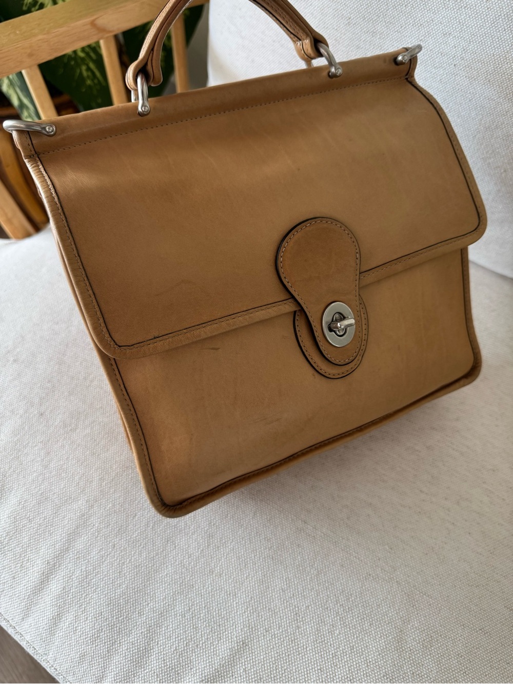 ‼️SOLD‼️ Vintage Coach Willis British Tan Leather Shoulder Crossbody Satchel Bag - Picture 6 of 17